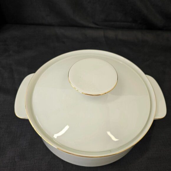 90s German Rosenthal Covered Caserole White Porcelain Gold Trim 10"L x 8"D x 5"H - Picture 1 of 12